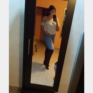 Meet your Posher, Avila